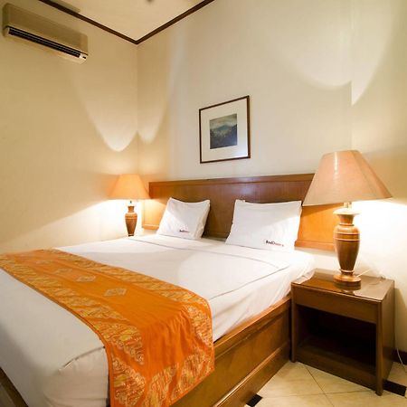 Reddoorz @ Dago Hotel Bandung Bagian luar foto